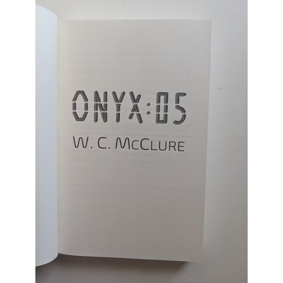 Lot of 3 WC McClure Books - Perihelion, Orbital Decay / Sapphire Sun, Onyx: 05 - Picture 6 of 16